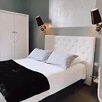 Royal Hotel 3*