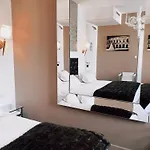 Royal 3*