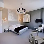 Royal Hotel 3*