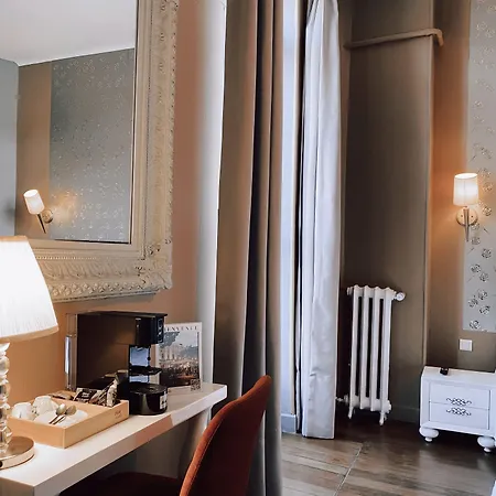 Royal Hotel 3*